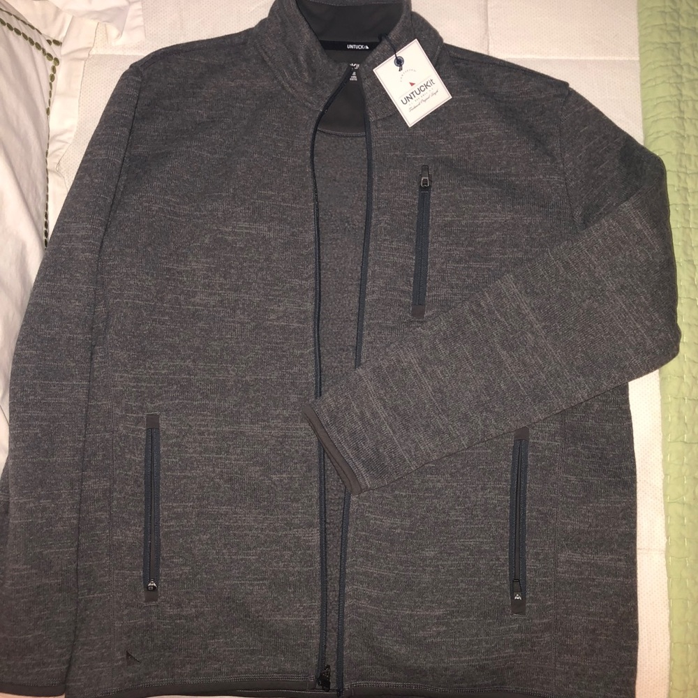 New with Tags!  UnTUCKit zip up jacket